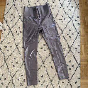 Knix leggings